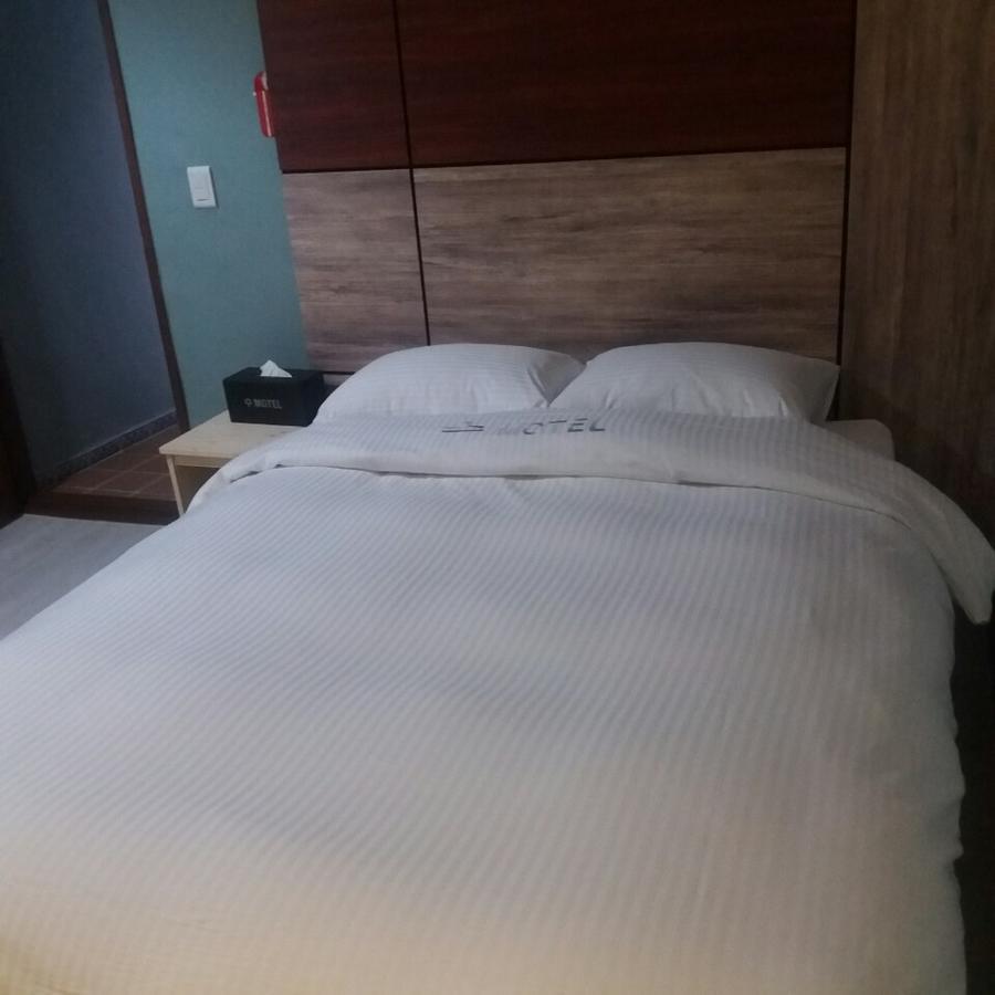 浦项 苏比兹特尔旅馆汽车旅馆 外观 照片